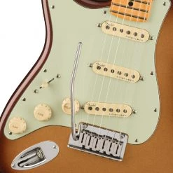 Fender American Ultra Stratocaster® Left-Hand, Maple Fingerboard, Mocha Burst