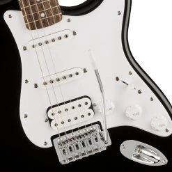 Squier - Bullet Stratocaster HSS - Black - Laurel