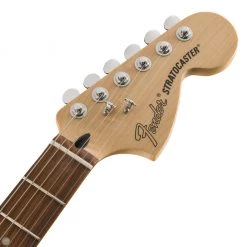 Electric Guitars Fender - Deluxe Roadhouse Stratocaster®, Pau Ferro Fingerboard, 3-Color Sunburst