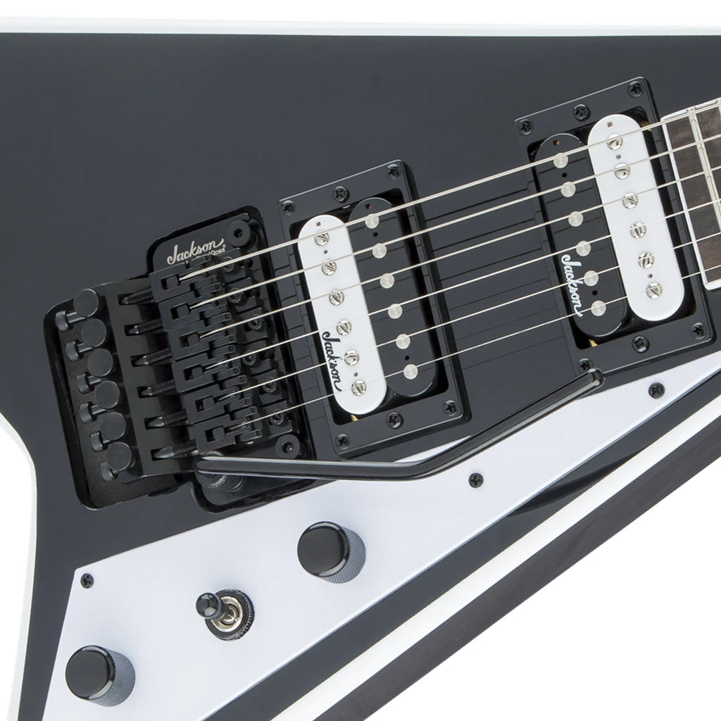Electric Guitars Jackson - JS Series Rhoads JS32, Amaranth Fingerboard, Black With White Bevels