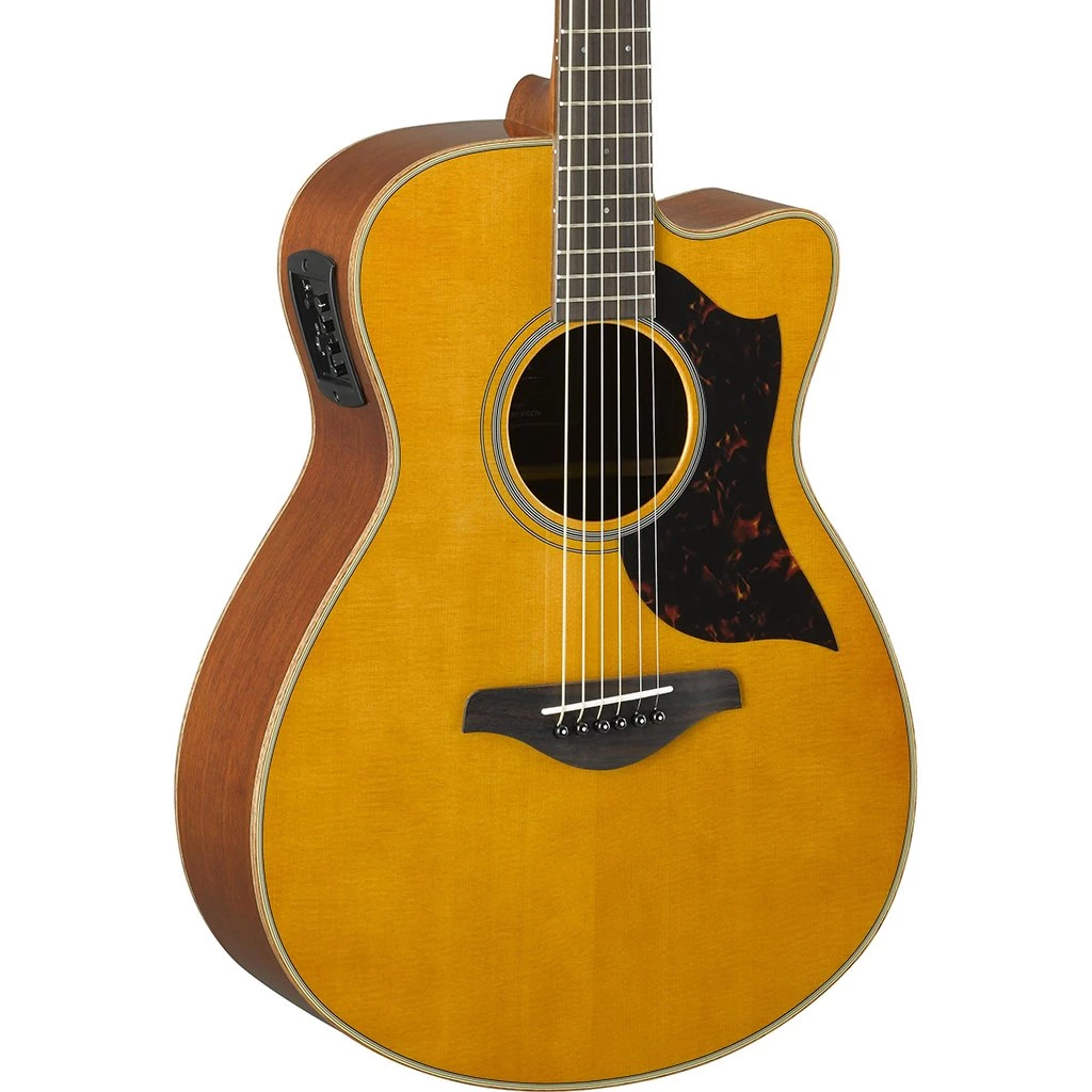 Yamaha AC1M - Natural