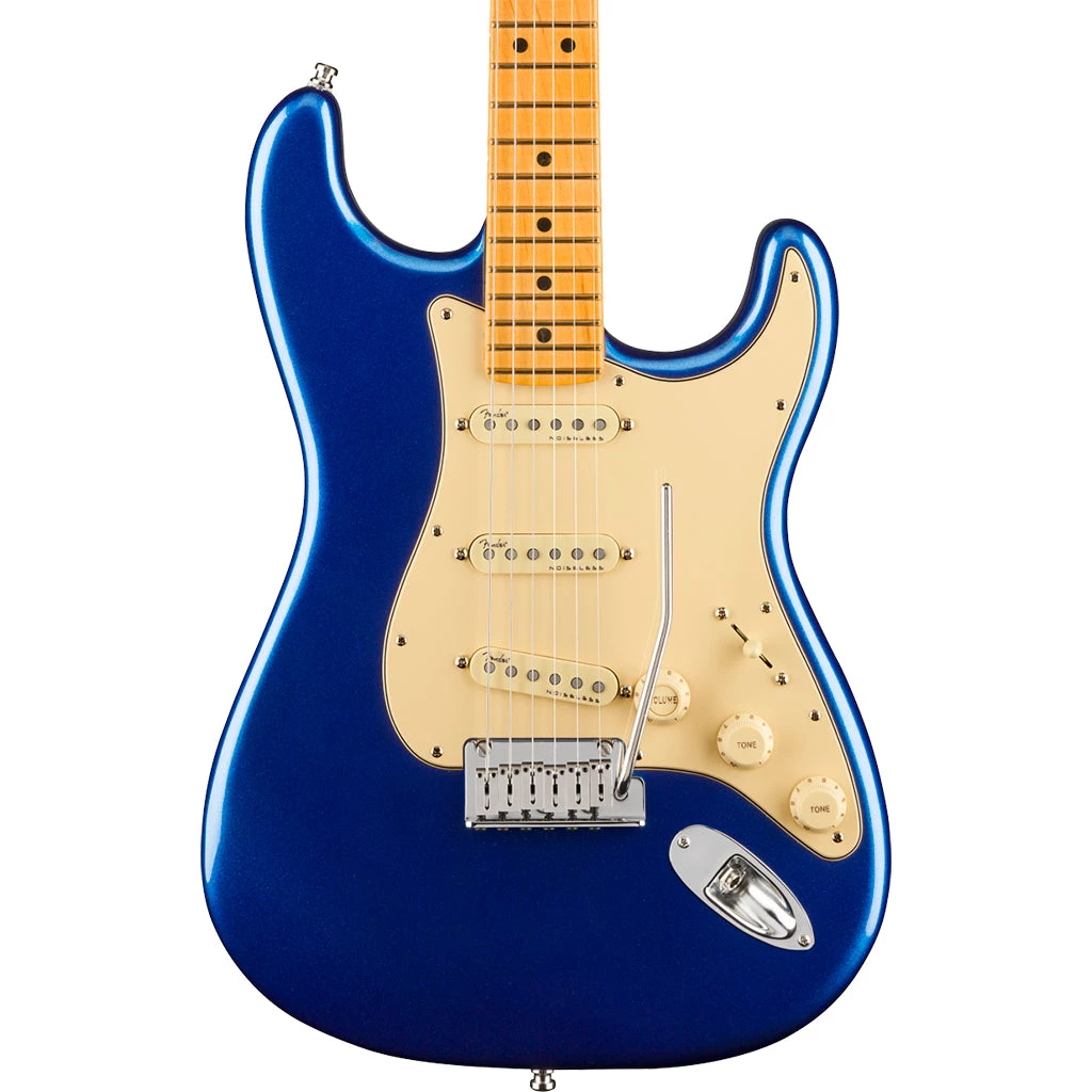 Fender - American Ultra Stratocaster - Cobra Blue - Maple Neck