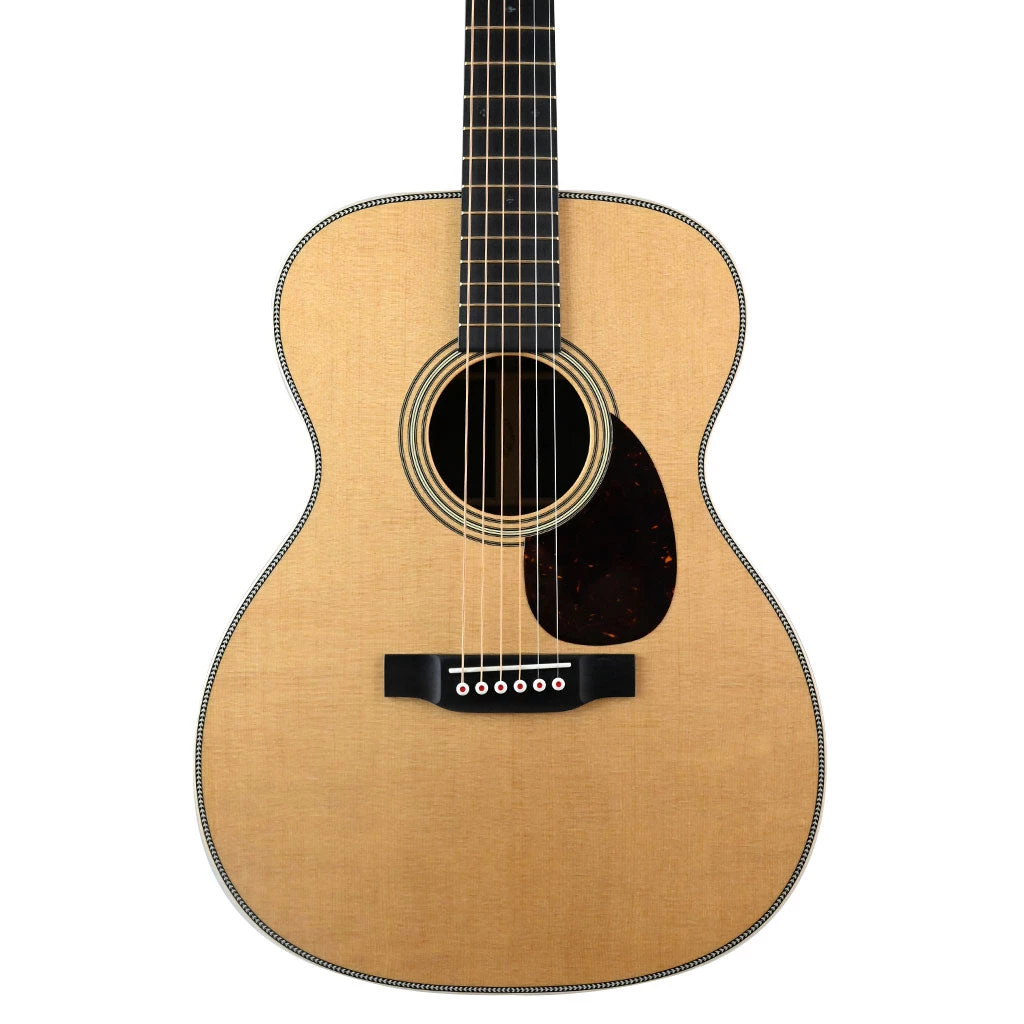 Acoustic Guitars Martin OM28MD: Modern Deluxe Orchestra Model Acoustic