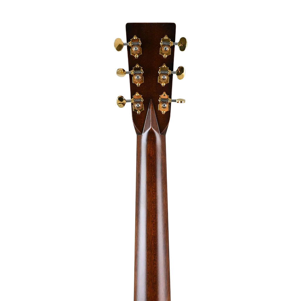 Acoustic Guitars Martin OM28MD: Modern Deluxe Orchestra Model Acoustic