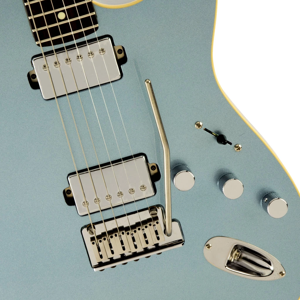 Fender - Made In Japan Modern Stratocaster® HH, Rosewood Fingerboard, Mystic Ice Blue