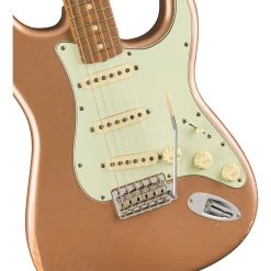 Fender - Vintera Road Worn® 60s Stratocaster® - Pau Ferro Fingerboard - Firemist Gold