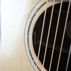 Gibson J-15 - Antique Natural