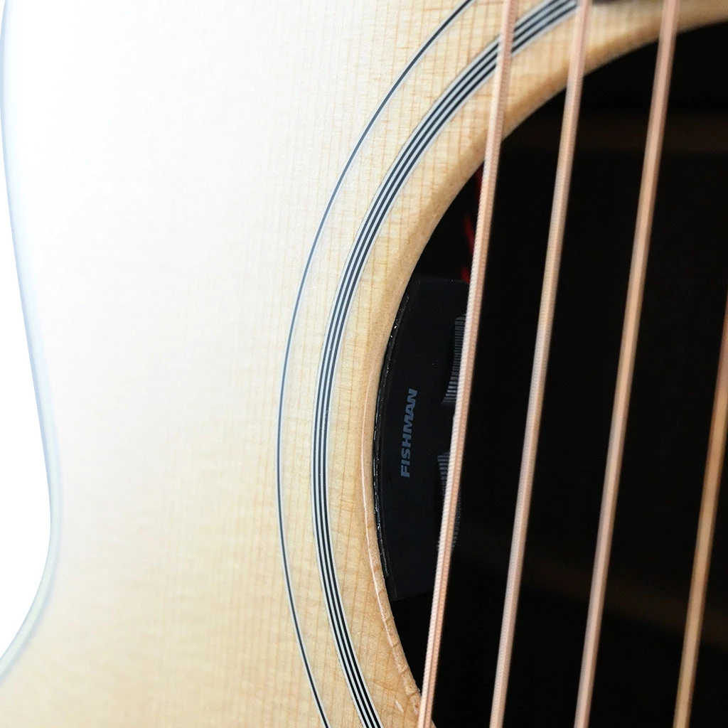 Gibson - SJ200 Studio Walnut - Antique Natural