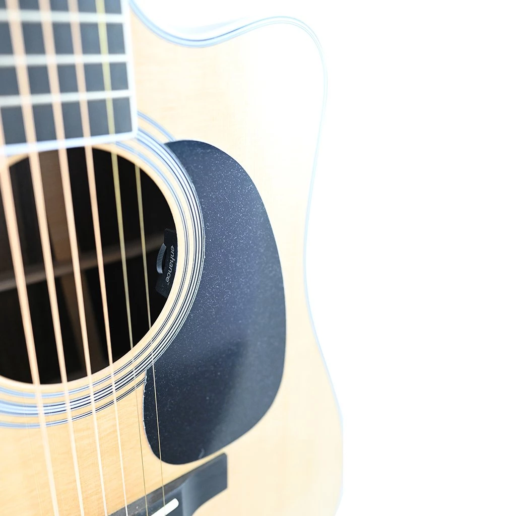 Acoustic Guitars Martin DC-35E Acoustic Guitar