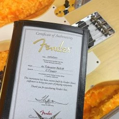 Fender Custom Shop - 1960 Telecaster® Relic, Rosewood Fingerboard - Natural Blonde Electric Guitars