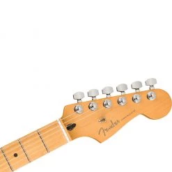 Electric Guitars Fender - Player Plus Stratocaster®, Maple Fingerboard - 3-Color Sunburst