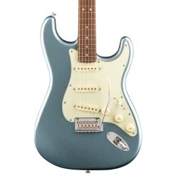 Electric Guitars Fender Deluxe Roadhouse Stratocaster - Mystic Ice Blue - Pau Ferro Fretboard