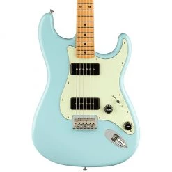 Fender - Noventa Stratocaster® - Maple Fingerboard - Daphne Blue