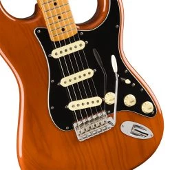 Electric Guitars Fender - Vintera®'70s Stratocaster® - Maple Fingerboard - Mocha